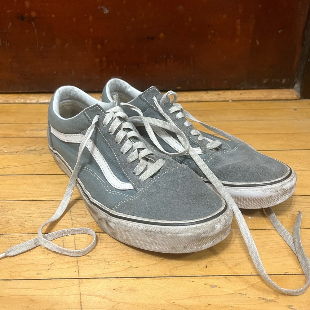 Vans Men's Gray/Blue Sneakers with White Accents